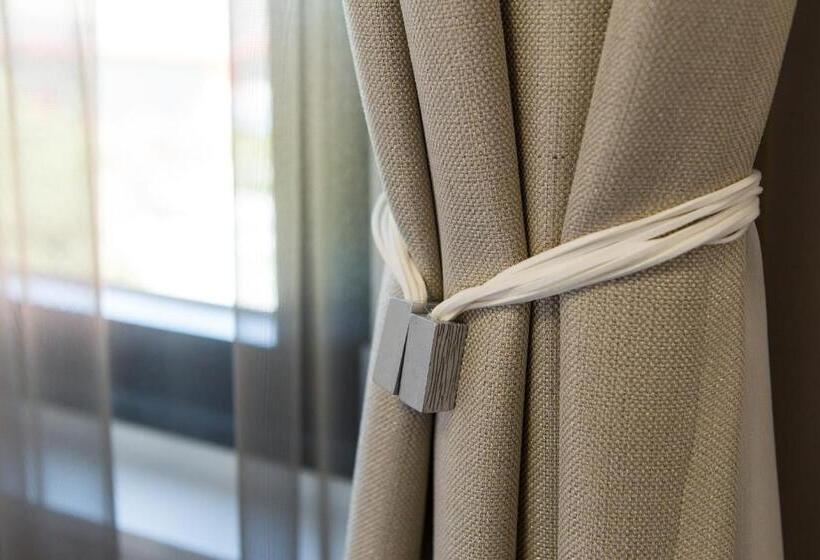 اتاق استاندارد, Evianne Boutique