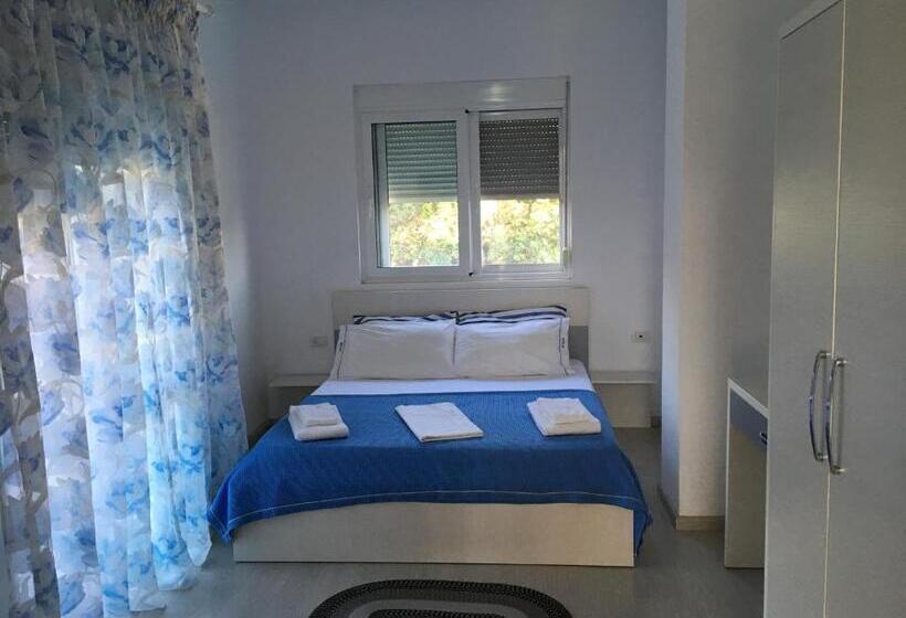 Quarto Deluxe com Sacada, Stolis