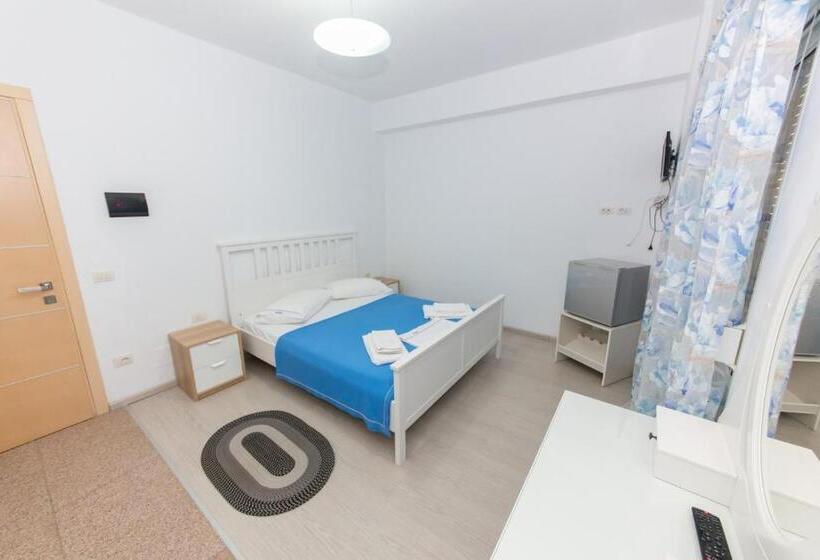 Quarto Deluxe com Sacada, Stolis