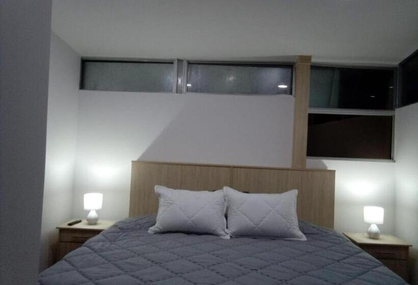 Studio Deluxe, + Arte