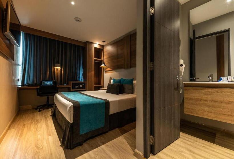 Quarto Estandar, Blue Concept