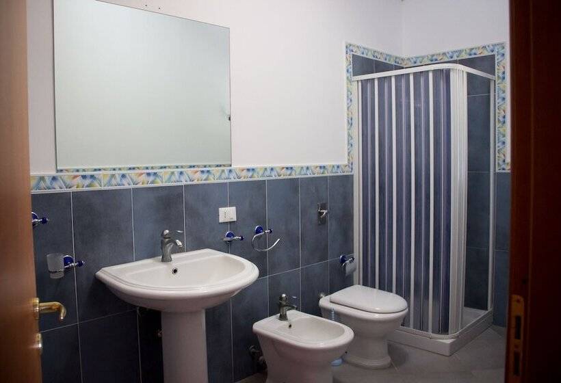 Apartamento 1 Dormitório Vista Piscina, Case Vacanza Torre Lupa