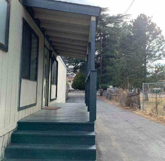 침실 1개 주택, Bristlecone Motel