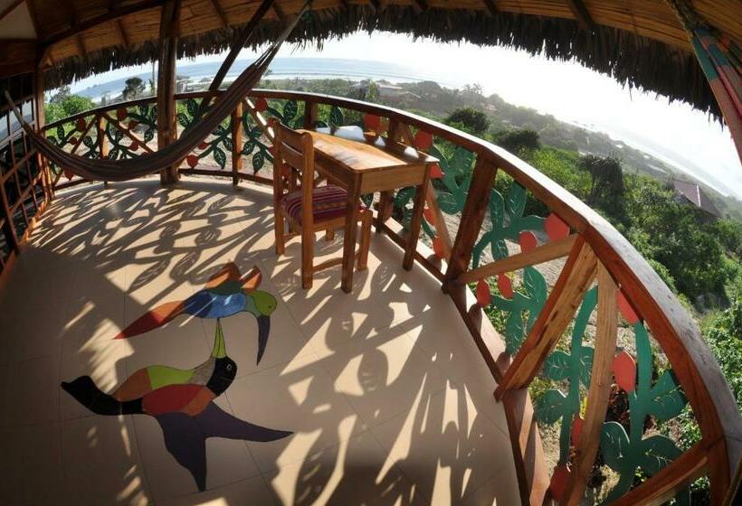 جناح ديلوكس, Azuluna Ecolodge