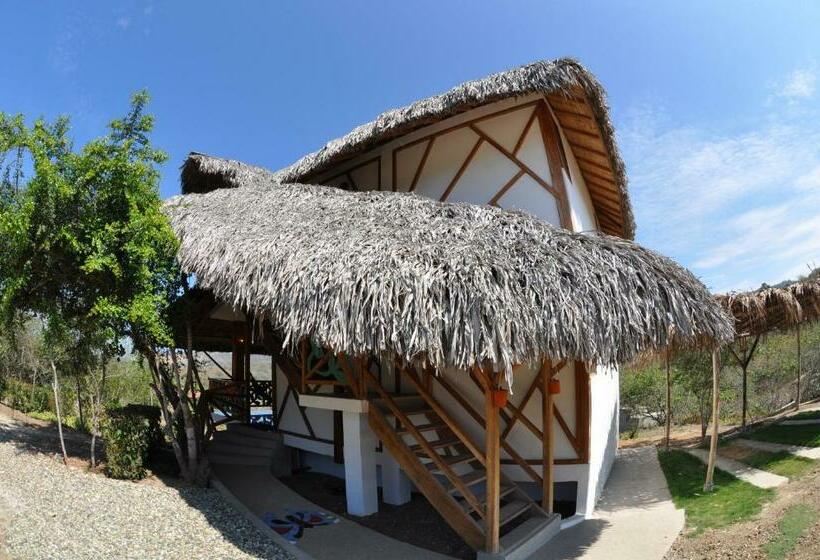 جناح ديلوكس, Azuluna Ecolodge