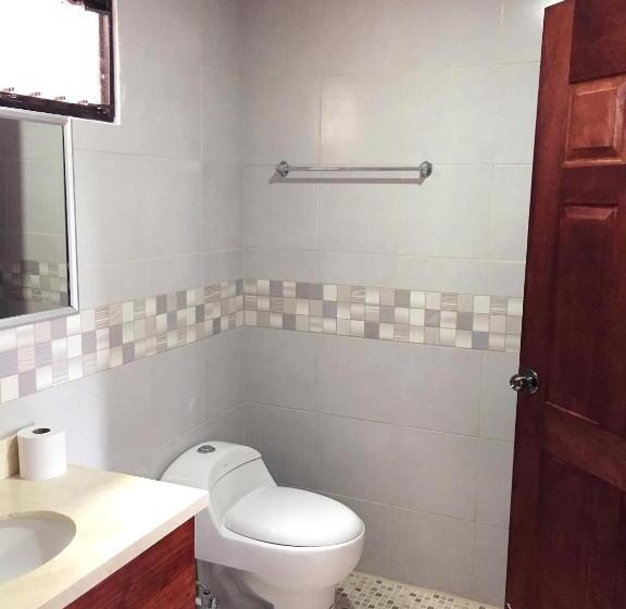 اتاق لوکس, Pacande B&b