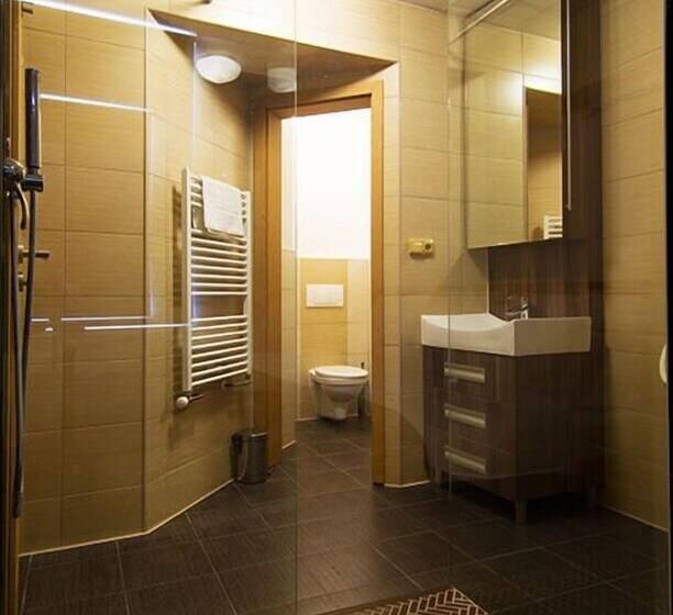 四人标准间, Wellness Hotel Kocanda