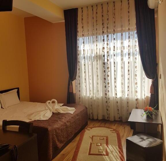 Номер Стандарт, Motel Imperial