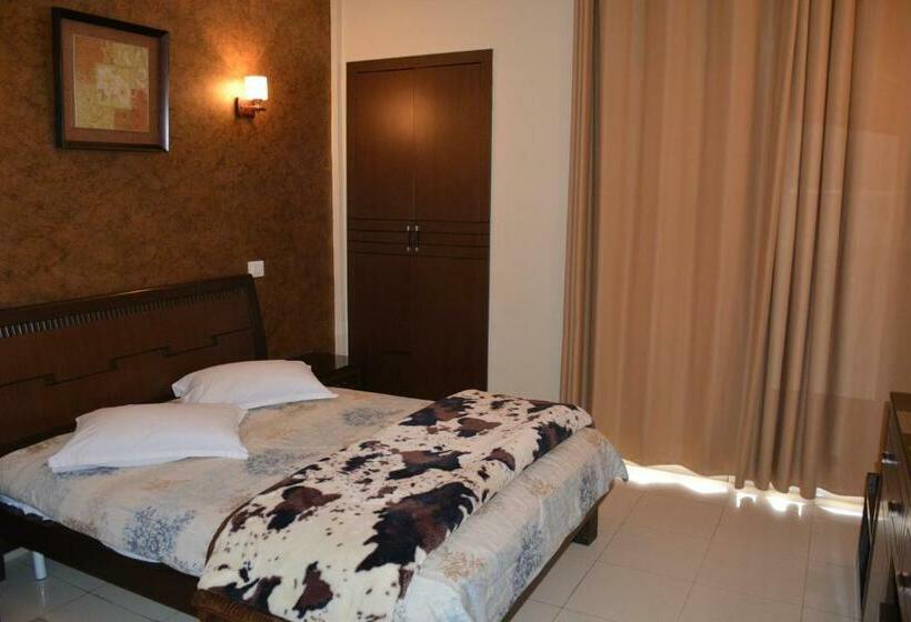 اتاق استاندارد یک نفره, Pacha