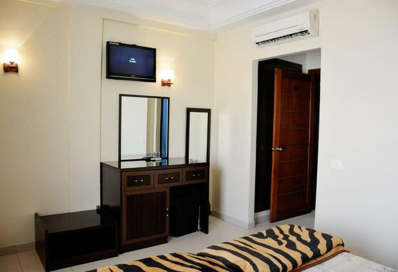 اتاق استاندارد, Pacha