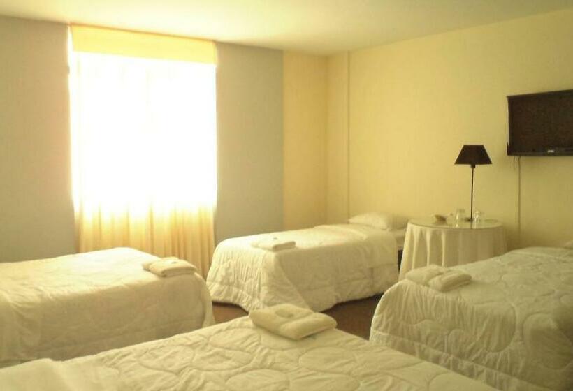 اتاق استاندارد چهار تخته, Hospedaje Oscar S