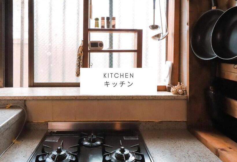 חדר סטנדרט חדר אמבטיה משותף, All Friends Guest House