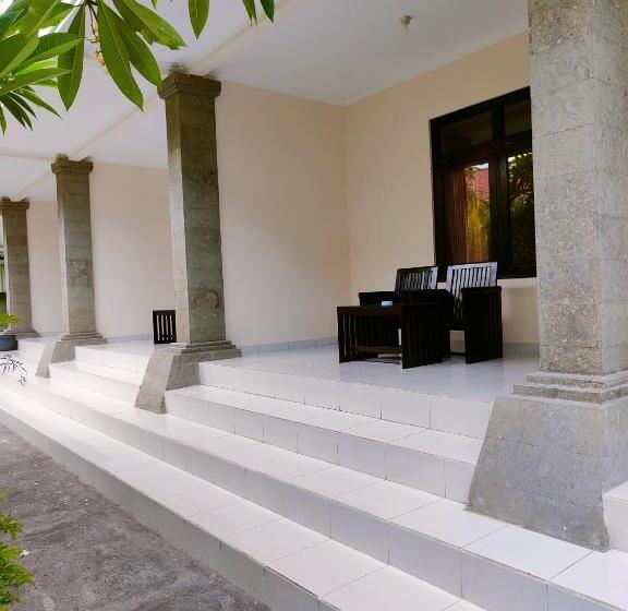 Standard Room with Terrace, Berlian Inn Kuta Beach