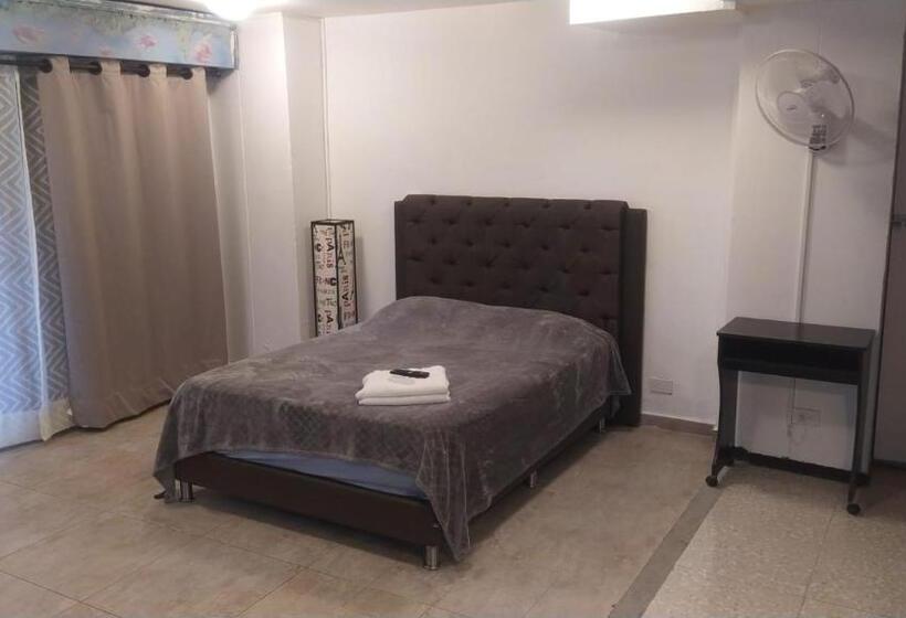 Студия Deluxe, International House Co Living