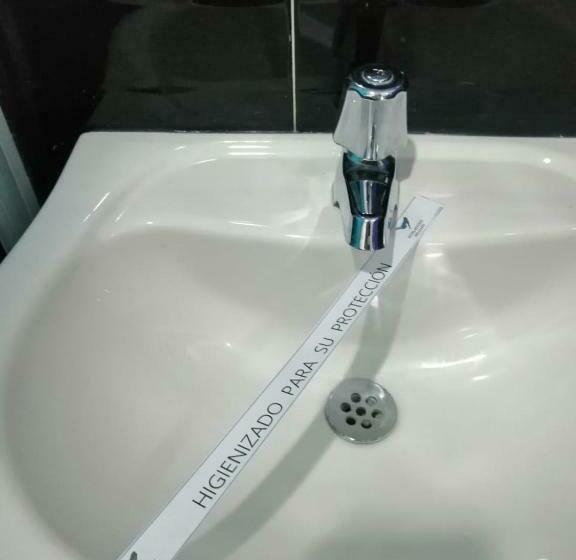 اتاق لوکس یک تخته, Azulejo Del Llano