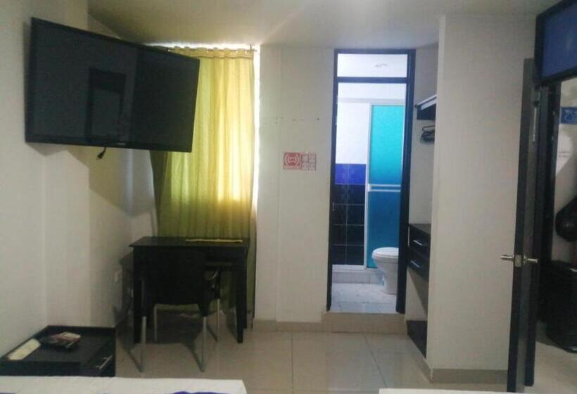 اتاق لوکس خانوادگی, Azulejo Del Llano