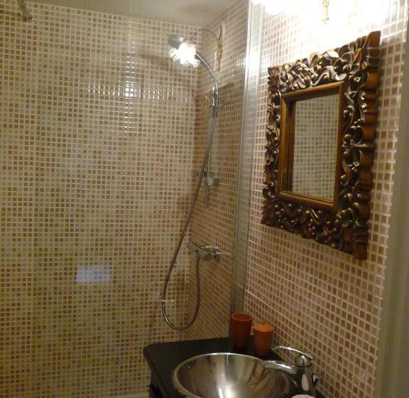 Standard room with outdoor bath, Le Clos Tolosan