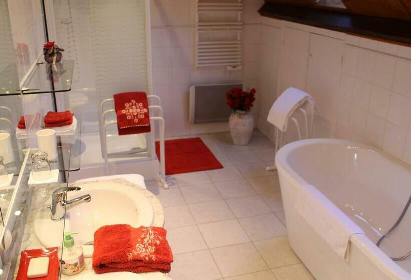 غرفة كومفورت ثلاثية, Chambres D Hôtes La Brillève