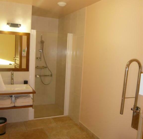 Номер Стандарт Адаптированный для Инвалидов, Domaine D Auxonnettes Chambres D Hôtes Et Gîtes