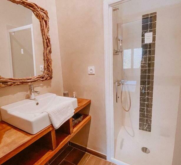 Номер Стандарт, Auberge De La Foret Bonifatu