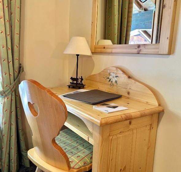 اتاق استاندارد, Hameau Des Prodains   Hôtel
