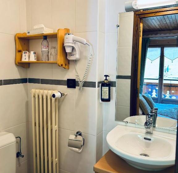اتاق استاندارد, Hameau Des Prodains   Hôtel