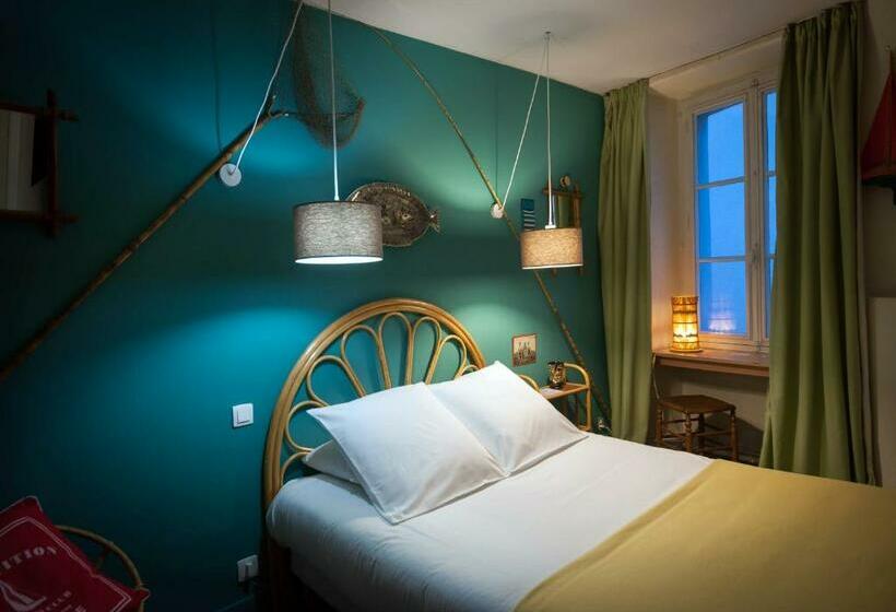 Номер Стандарт, Auberge Des Remparts