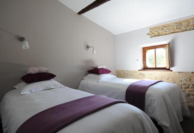 Люкс 2 Спальни, Logis Hôtel Château De Palaja