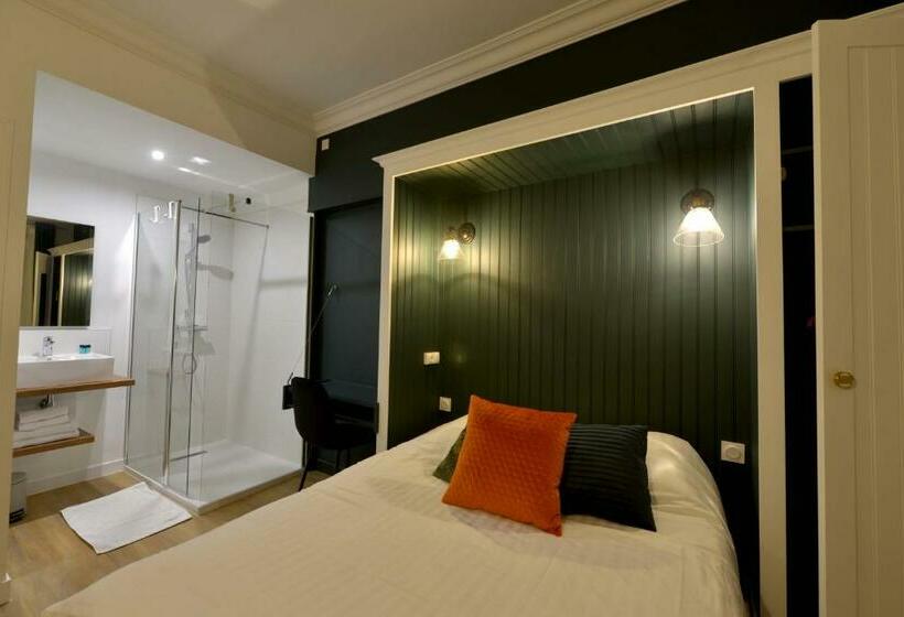 Номер Стандарт, Hôtel Le Tiburon