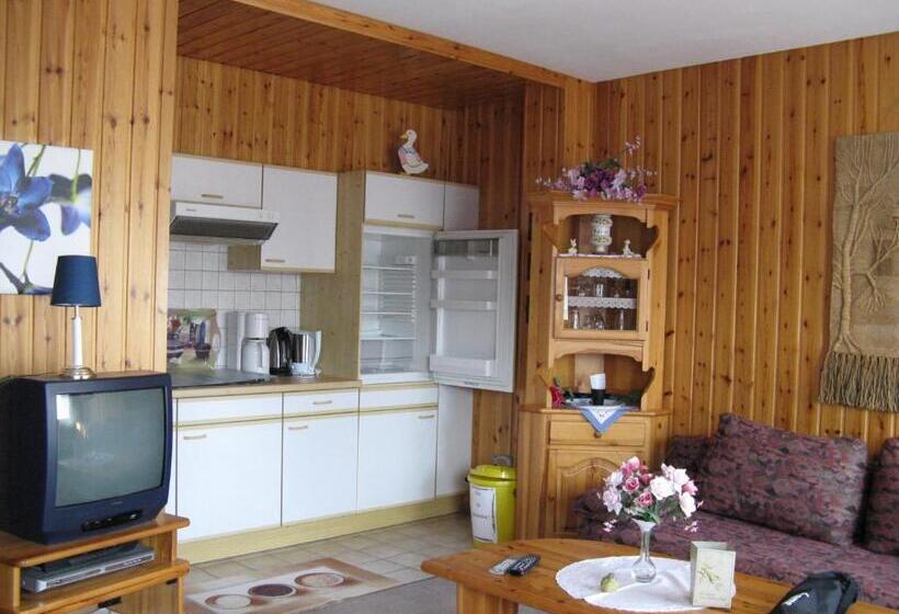 شقة غرفة واحدة, Bio Hotel Zum Forsthaus