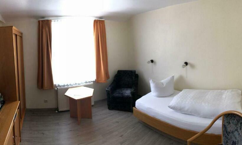 Номер Стандарт Индивидуальный, Kastanienhof Hotel Garni