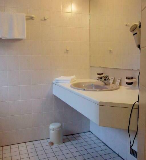 חדר סטנדרט לארבעה, Zum Ochsen