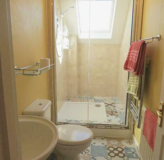 ガーデンビュースーペリアールーム, Newmans Lodge