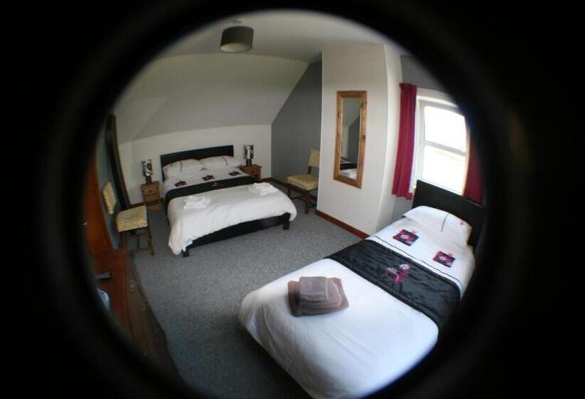 Standard room with outdoor bath, The Whitehouse