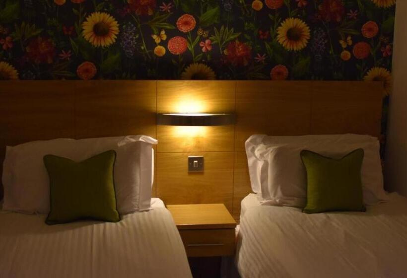 غرفة عائلية, Croyde Bay Hotel Or Self Catering