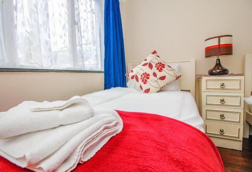 Номер Стандарт Трехместный, Harris Guest Accommodation