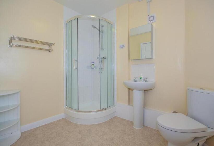 Семейный Номер, Harris Guest Accommodation