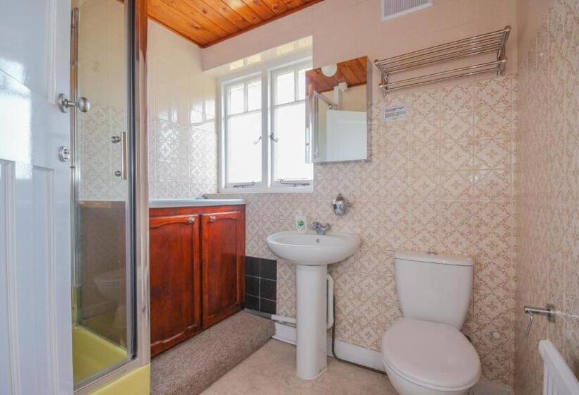 Standard room with outdoor bath, Harris Guest Accommodation