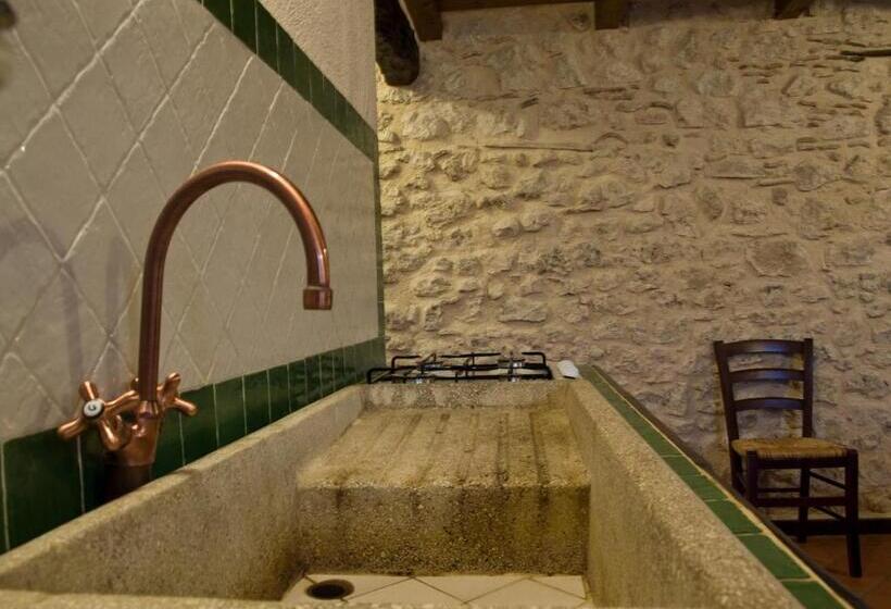 Апартаменты 2 Спальни, La Casa Sù Le Dimore Del Borgo
