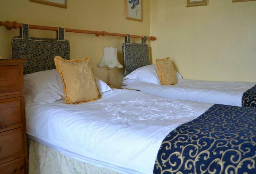 Номер Стандарт, Ternhill Farm House   5 Star Guest Accommodation With Optional Award Winning Breakfast