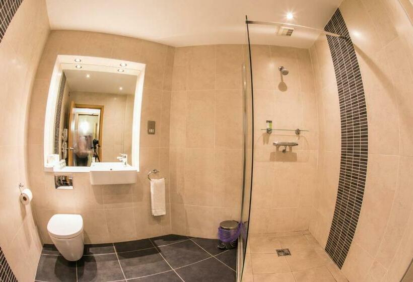 اتاق استاندارد, Rosspark Hotel Kells