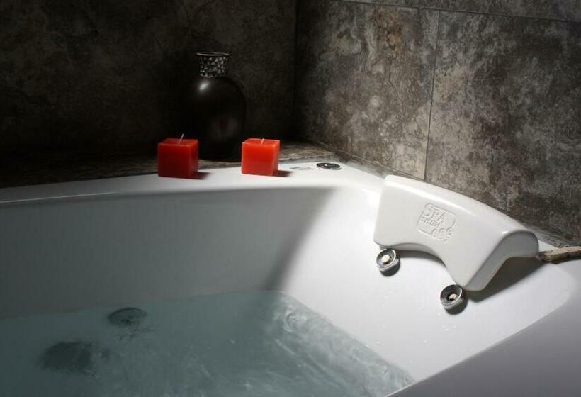 스위트, Risco Plateado Room & Suite