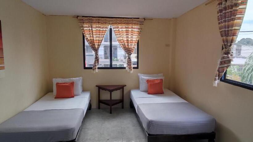 اتاق اکونومی, Dreamkapture Hostel Close To The Airport And Bus Terminal