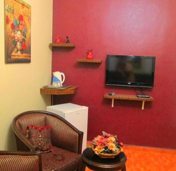 اتاق لوکس یک تخته, Sufara Hotel Suites