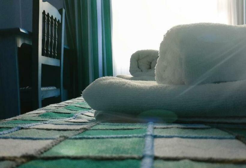 Номер Стандарт, Hostal Millan