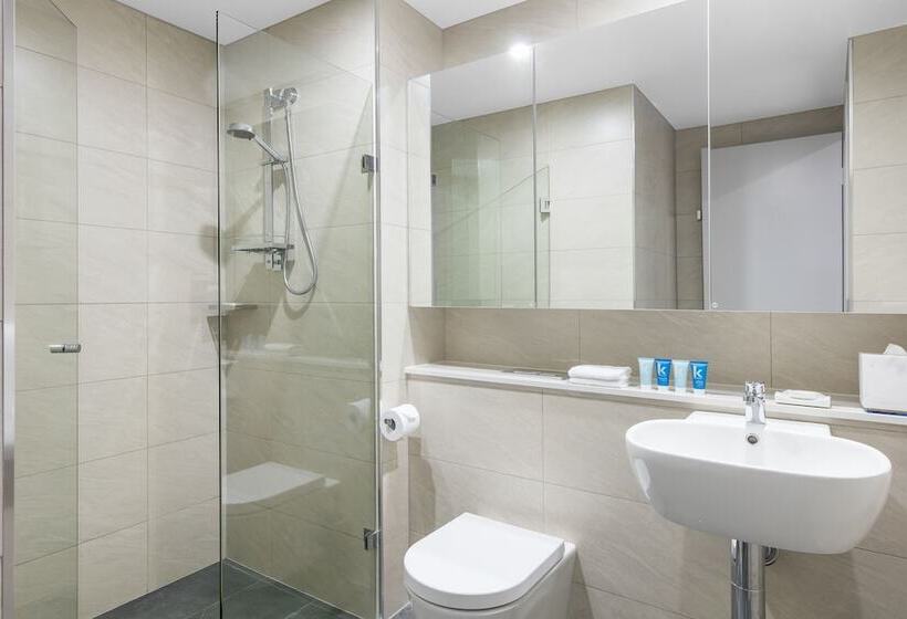 Люкс, Meriton Suites Chatswood