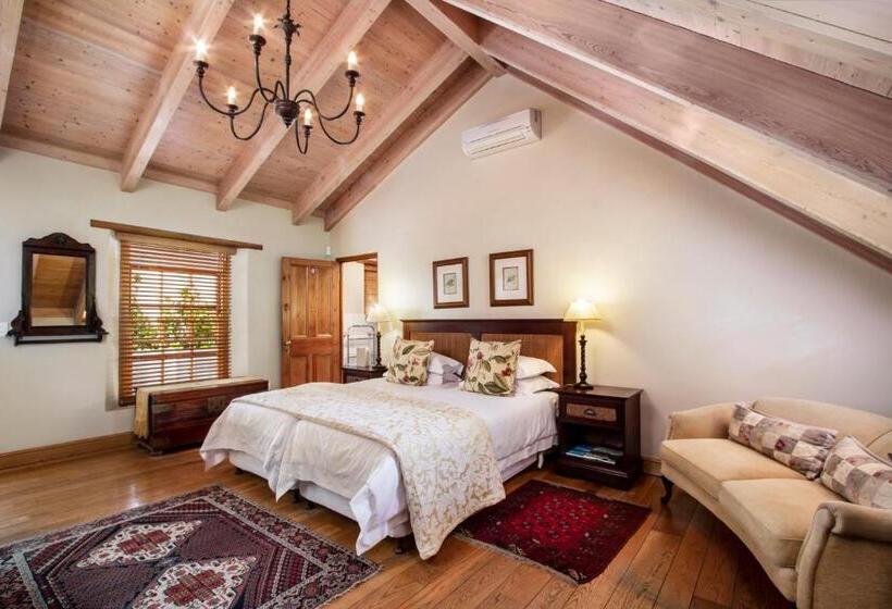 Номер Стандарт, De Hoek Manor