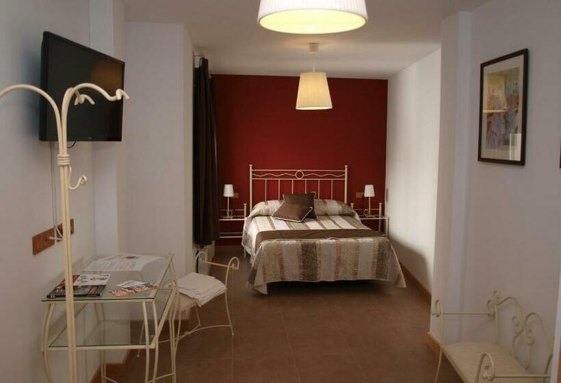 اتاق استاندارد, Hostal La Ribera Del Júcar