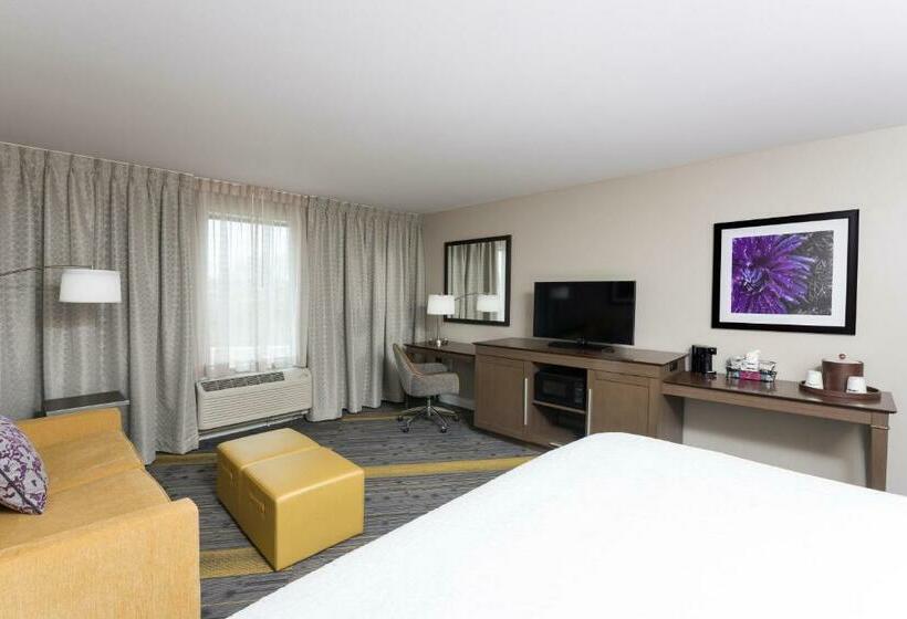 غرفة قياسية سرير كينج, Hampton Inn & Suites West Lafayette