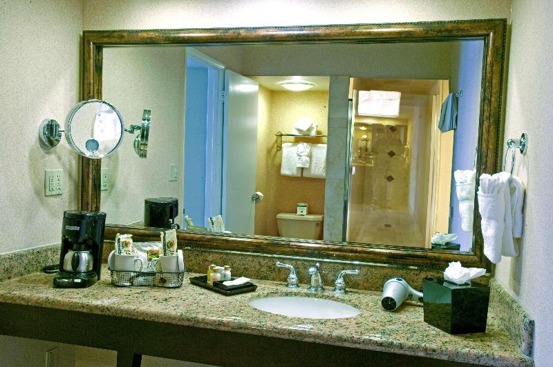 Стандартный Номер Кровать Кинг, Hilton Lake Como